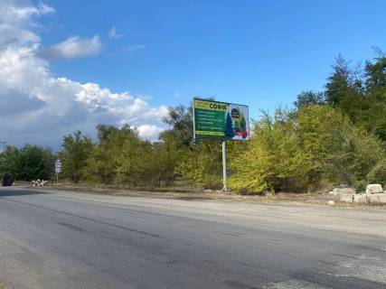 Білборд, Бігборд (Борд)  A у , , 6х3  Автодорога Из Обуховки перед виадуком на Горяновское/Кировское Фото 1