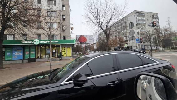 Билборд B в Вишневое, 3х6  ул. Европейская , на перекрестке улиц Европейская и Святошинская фото 1