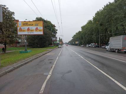 Білборд, Бігборд (Борд)  B у Хмельницькому, 3*6  проспект Миру, 71/3. неподалік: зупинка, магазини сантехніки, продуктові, меблеві і т.і. (від центру) Фото 3
