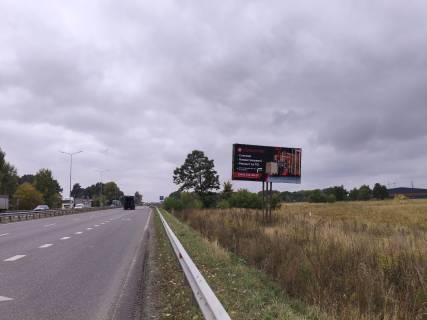 Билборд A в Бровары, 3х6  Бровари Окружна/вул.Броварської Сотні (А) - на Київ, Бориспіль/АЗС БРСМ фото 3