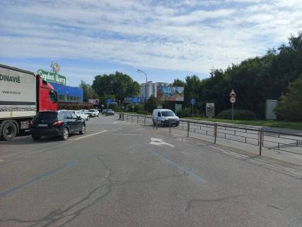 Билборд A в Хмельницком, 3*6  нова дорога біля Епіцентру (парковка "Таврія В"). неподалік: "Епіцентр", супермаркет "Таврія В", елітна забудова "Набережний квартал", багато дрібної комерції (центр) фото 5