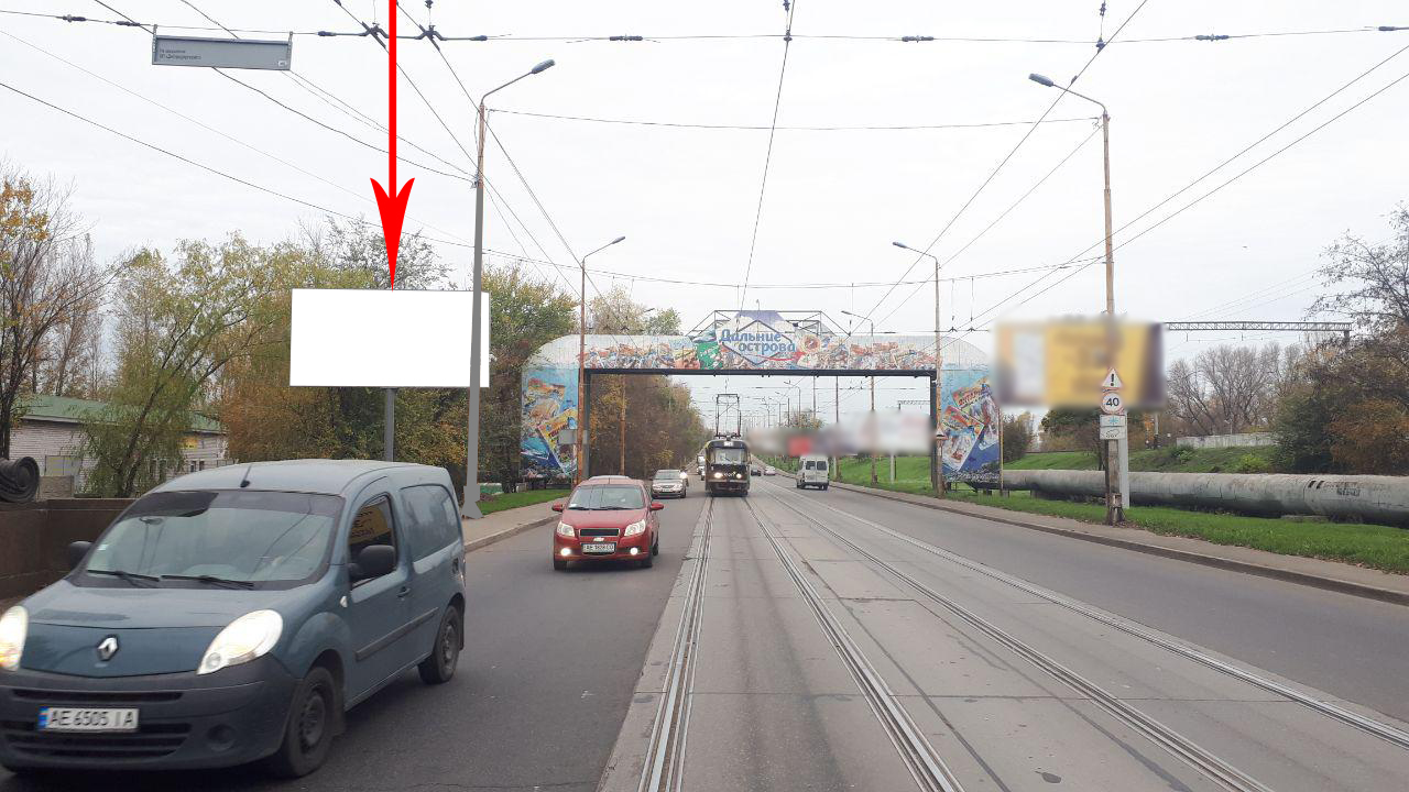 Билборд Днепр (Днепропетровск),  з'їзд з Амурського мосту на Лівий берег