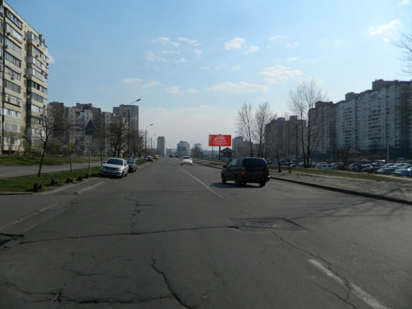 Білборд, бігборд (борд)  Київ,  вул. Оноре де Бальзака, 88 / вул. Милославська - ТЦ "Квадрат"