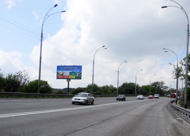 Білборд, бігборд (борд)  Київ,  Заболотного Академіка, 150 м від Квітуча вул., в напрямку Глушкова Академіка просп.