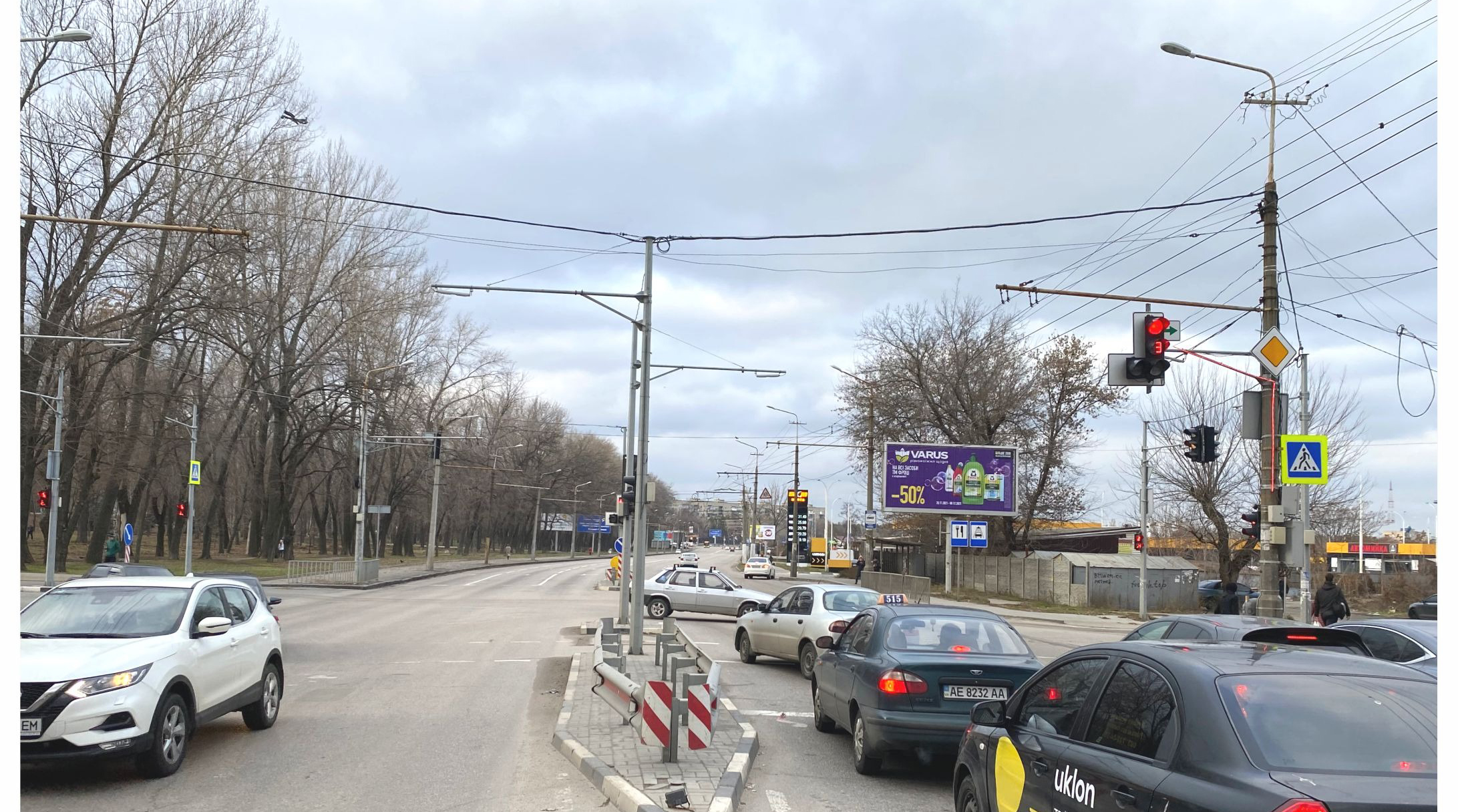 Призматрон, призма Дніпропетровськ,  Запорізьке шосе - Генерала Пушкіна вул., В сторону Хмельницького ін.
