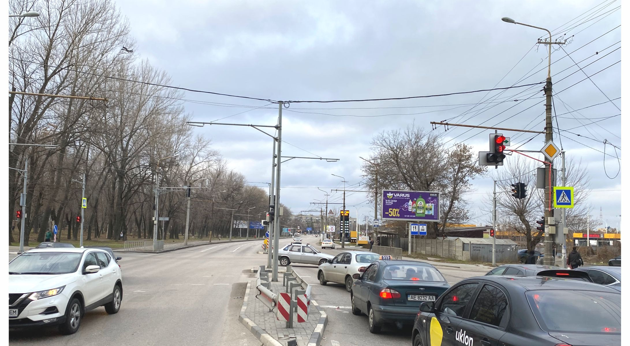 Призматрон, призма Дніпропетровськ,  Запорізьке шосе - Генерала Пушкіна вул., В сторону Хмельницького ін.