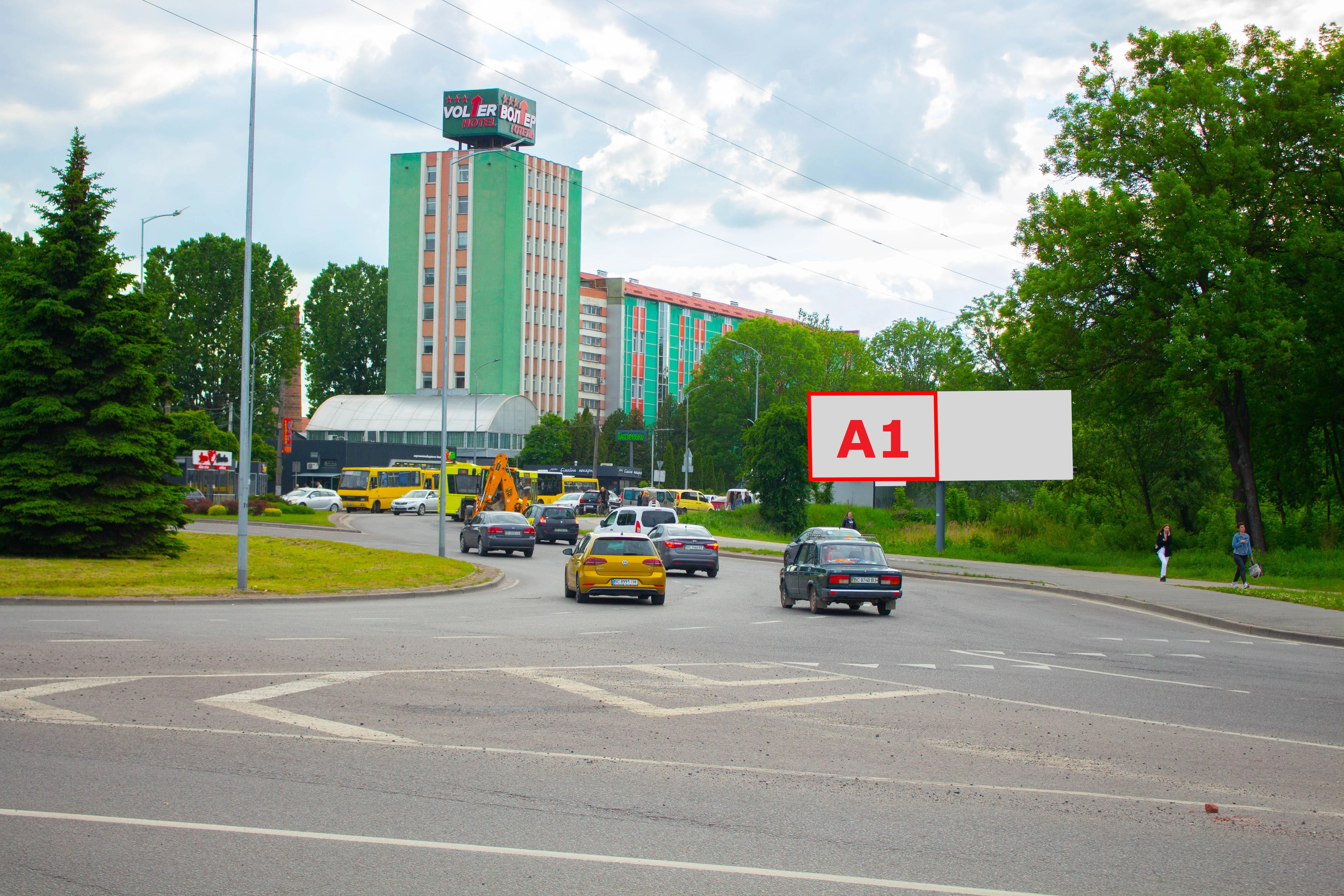 Призма Львов,  кільце вул.Липинського-вул. Б. Хмельницького