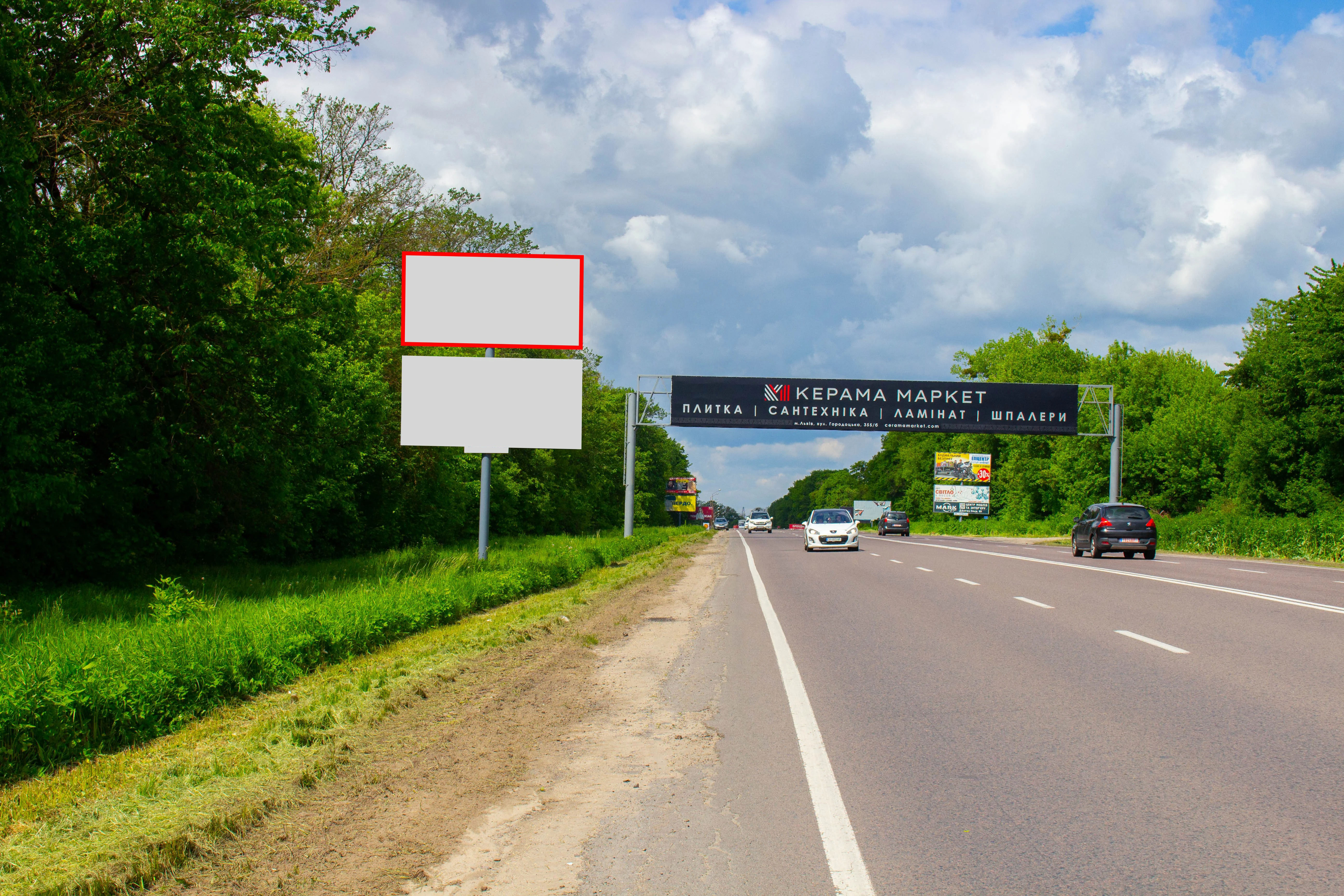 Білборд, бігборд (борд)  Львів траси,  Н-17 Під'їзд до м.Львів