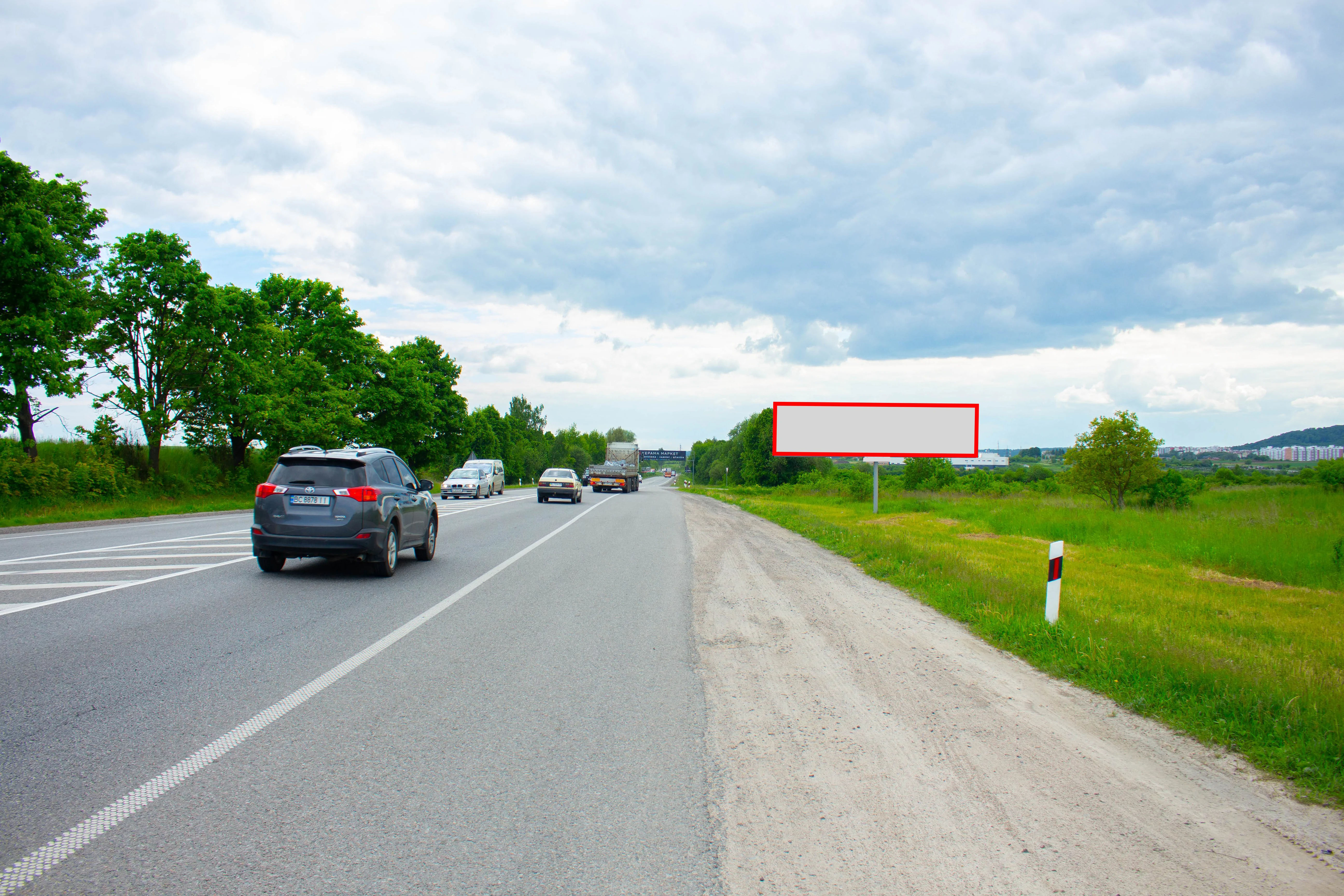 Білборд, бігборд (борд)  Львів траси,  М-06 Київ-Чоп