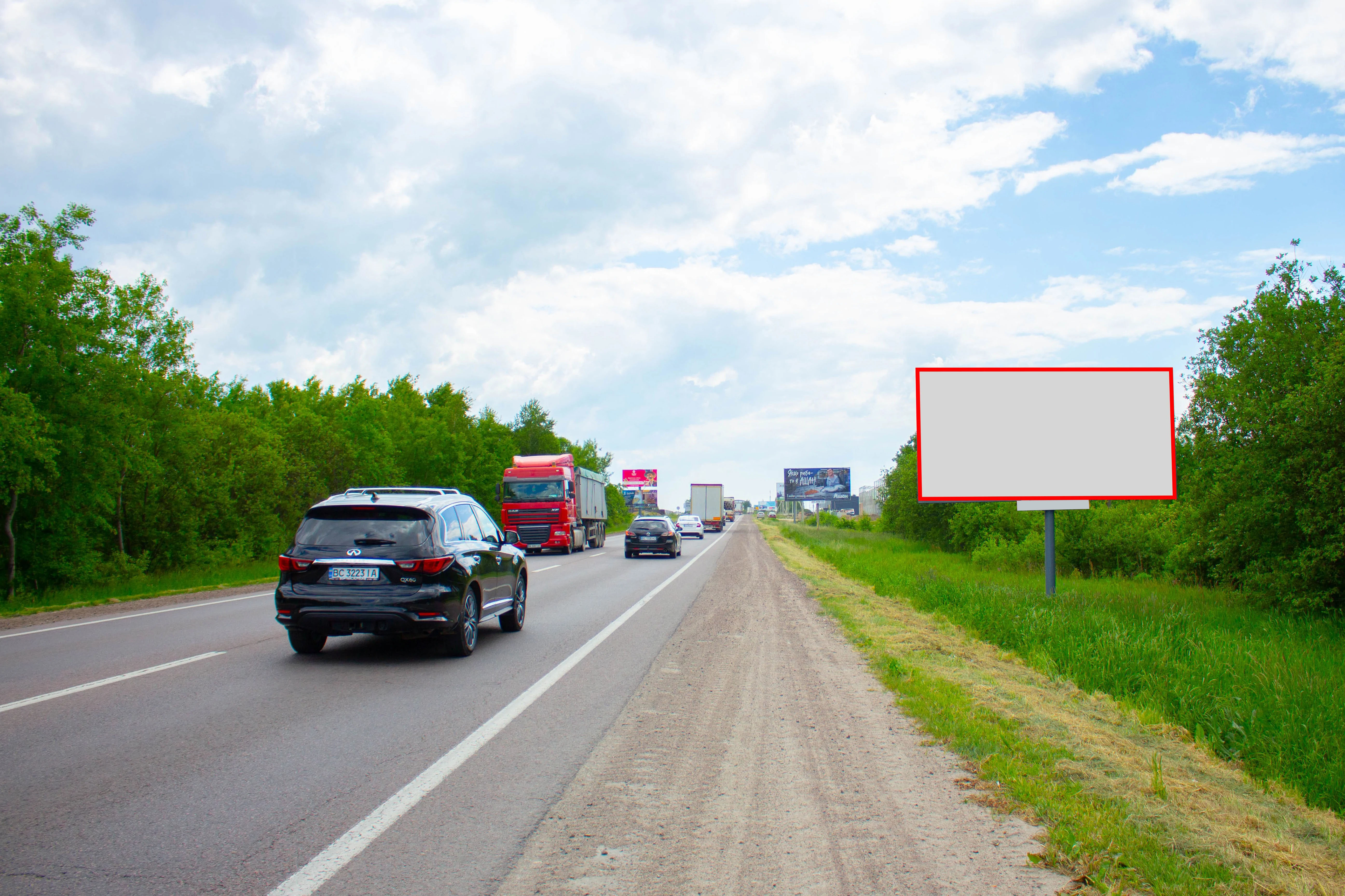 Білборд, бігборд (борд)  Львів траси,  М-10 Західний обхід м. Львова