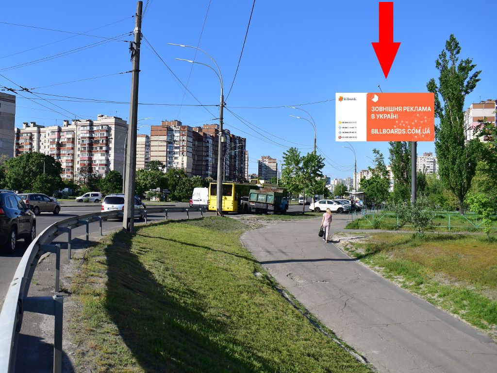 Видеоборд Київ,  Маяковського пр., 38/10 - вул. Лифаря (колиш. вул. Сабурова), в бік вул. Цвєтаєвої, з центру, (ролик 10 сек, 1 вихід/1,5 хвилини)