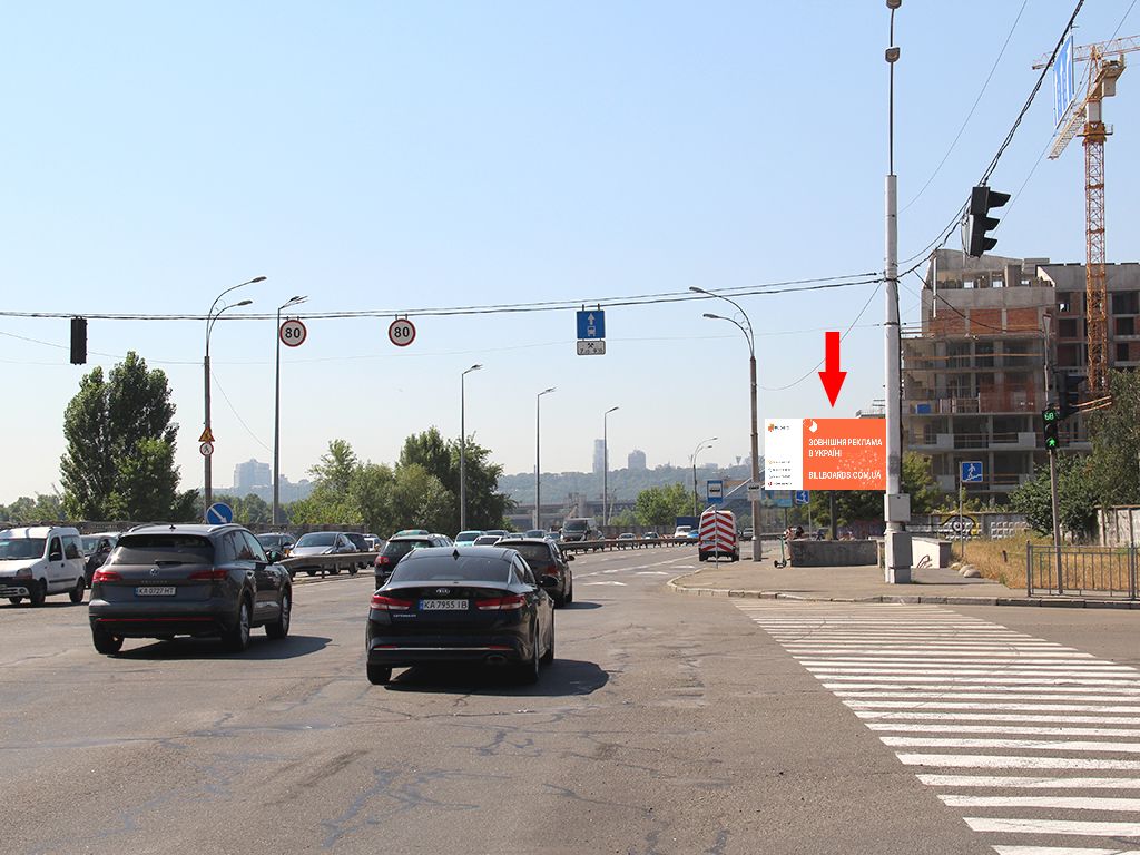 Видеоборд Київ,  Набережно-Рибальська вул., 980м від міст Подільсько-Воскресенський, в сторону міст Московський