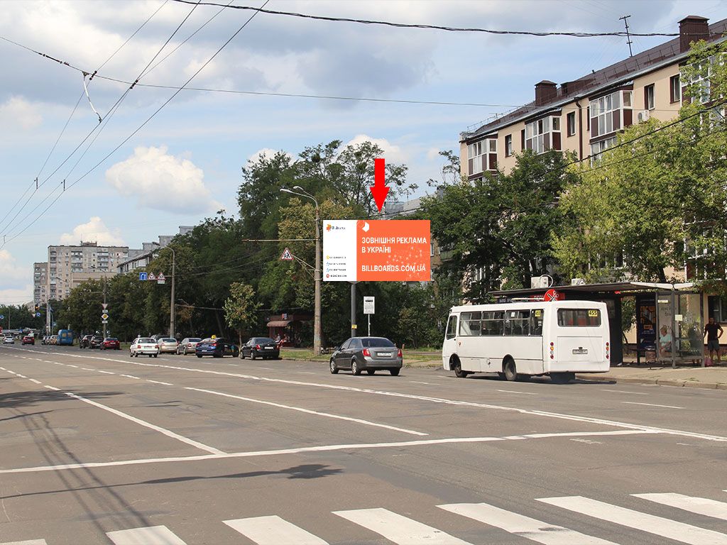 Білборд, бігборд (борд)  Київ,  Свободи пр., 8/28 - вул. Межова, в сторону ринку "Виноградар"