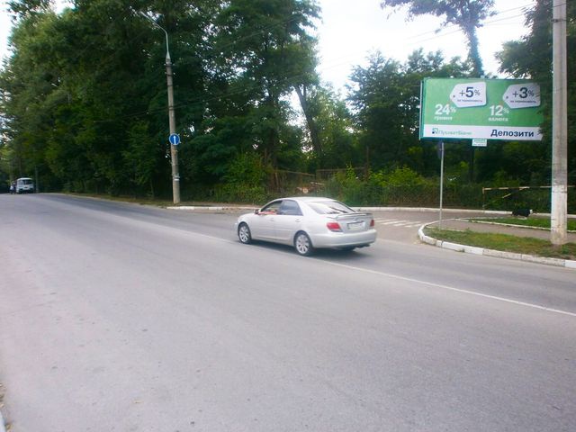 Білборд, бігборд (борд)  Чернівці,  Січових стрільців вул. - Фастівська вул., (АЗС"ANP", готель"Koral")