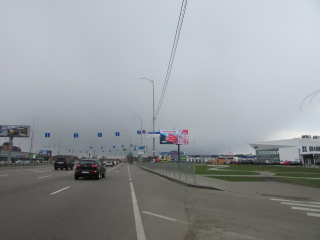 Видеоборд Київ,  Антоновича вул.,140/Єжі Гедройця вул., 250 м.від Володимирського ринку, рух в нарямку ст. метро "Либідська"