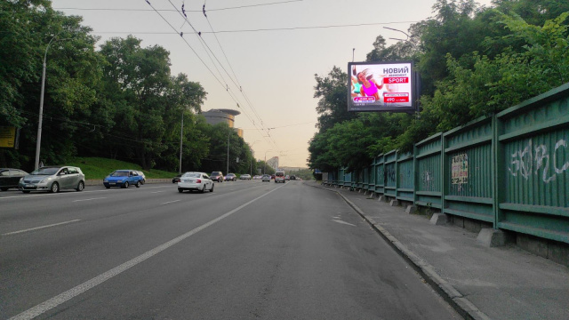 Видеоборд Киев,  Наводницька пл./Миколи Міхновського бул., рух в напрямку центра міста