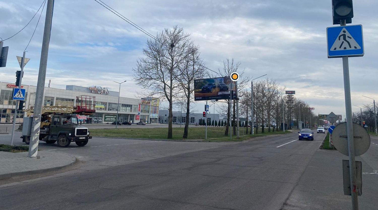 Билборд Николаев,  Богоявленський пр.,234-В, автосалон "Volkswagen", "Suzuki"