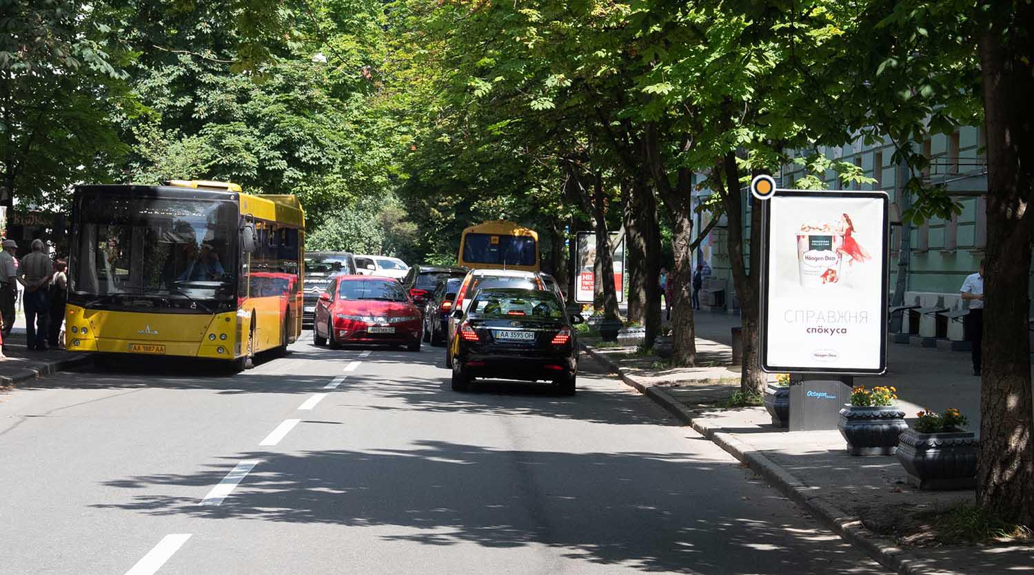 Сiтiлайт Київ,  Кріпосний пров.
