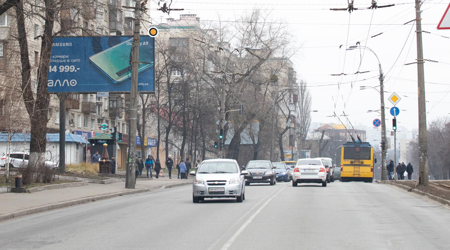 Билборд Киев,  Кирилівська вул.