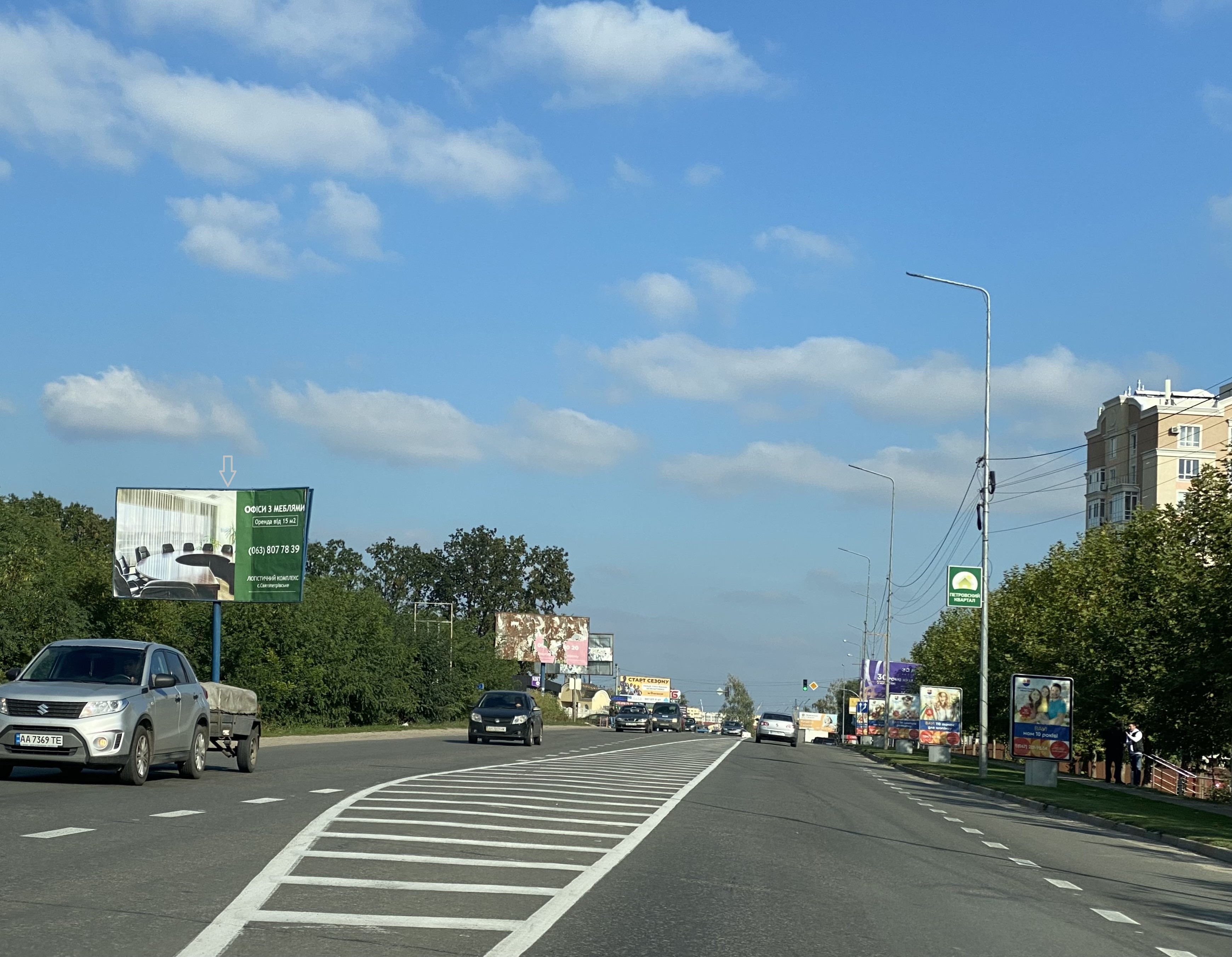 Билборд Білогородки,  вул. Соборна/вул. Л. Українки, світлофор, біля ЖК "Петровський квартал", Магазин "Для Душі", "OKwine", Вет. клініка "PavelVET", 50м. до «Оші Суші»,  в бік с. Білогородки