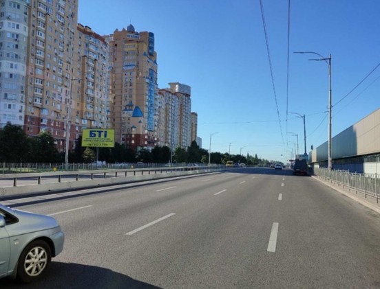 Білборд, бігборд (борд)  Київ,  М."Академмістечко" пр.Палладіна 24 напрямок до В. Кільцевої