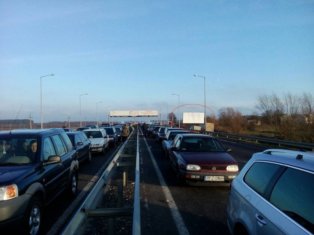 Билборд Кордони (Кордони),  Краківець к2, кордон (ліворуч) в' їзд з Польщі