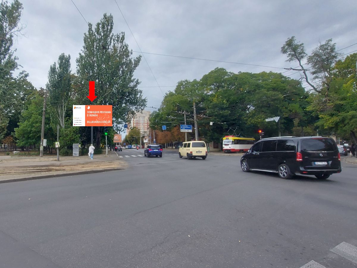Видеоборд Одеса,  В.Арнаутська вул. - Старопортофранківська вул., з центру