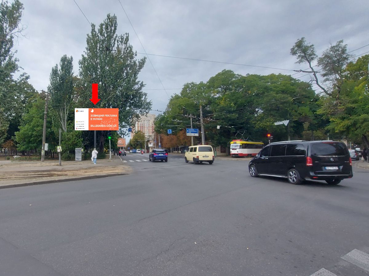 Видеоборд Одеса,  В.Арнаутська вул. - Старопортофранківська вул., з центру