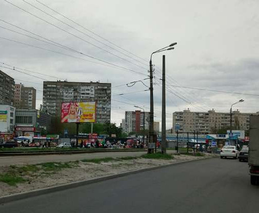 Білборд, бігборд (борд)  Київ,  Симиренка вул.,: Навпроти буд. №4; розподільнік (в напр. Кільцевої дороги)