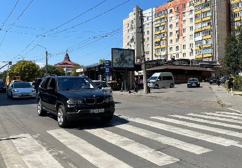 Скроллер Черновцы,  Сергія Скальда вул., 32 - Героїв Майдану вул., 103-Г