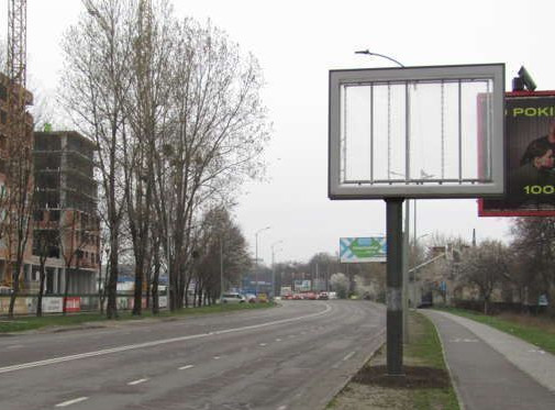 Скроллер Львов,  Вячеслава Липинського вул., 65