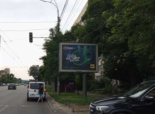 Скроллер Киев,  Лобановського Валерія просп. (Червонозоряний просп.), 117 (у напрямку Севастопольської пл.)