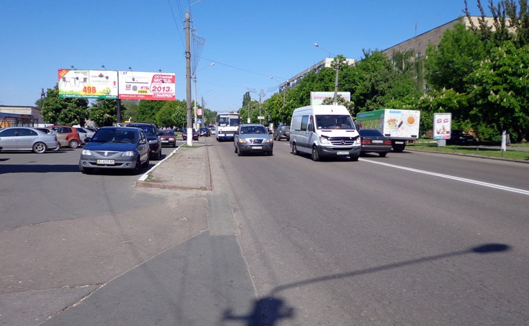 Білборд, бігборд (борд)  Бориспіль,  Бориспіль вул.Київський шлях (В) правий /АТБ,ринок Зоряний - на Київ (тільки для вініла 6х3 (видиме поле)