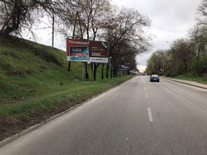 Білборд, Бігборд (Борд)  A у Запоріжжі ул.Тюленіна, в сторону вул.Перемоги, зліва, навпроти зупинки Фото 1