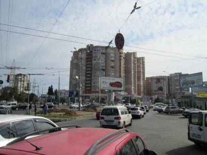 Билборд A в Одессе, 3х6  просп. Маршала Жукова - вул. 25-й Чапаївскої дивізії (на трикутнику) фото 1