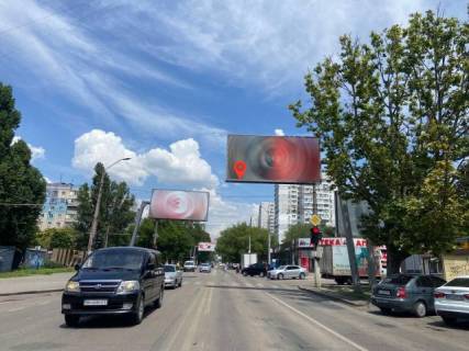 Билборд A в Одессе, 3х6  Добровольського пр., 82 фото 1