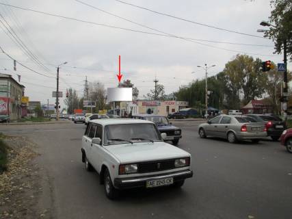 Білборд, Бігборд (Борд)  A у Дніпро (Дніпропетровськ), 6х3  вул. Павлова - вул Ак. Белюбського (Краснозаводська), біля світлофору, рух до набережної Заводської Фото 1