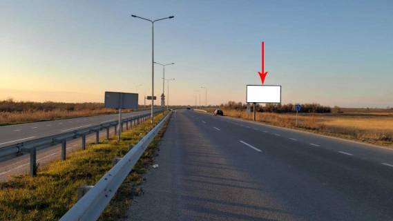 Билборд A в Лобойківці, 6х3  Н-Т-04-41, км 0+220 (праворуч), Рух від Дніпра, за розв'язкою на с. Єлизаветівка (м. Кам'янське), с. Лобойківка фото 1