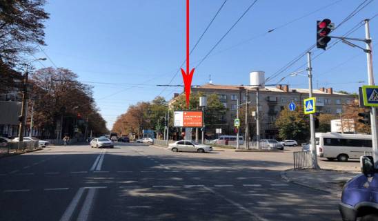 Скролер, Скрол A у Дніпро (Дніпропетровськ), 3.14х2.32  вул. Титова - просп. Олександра Поля, на розділовій смузі, на світлофорі - 289463 Фото 1