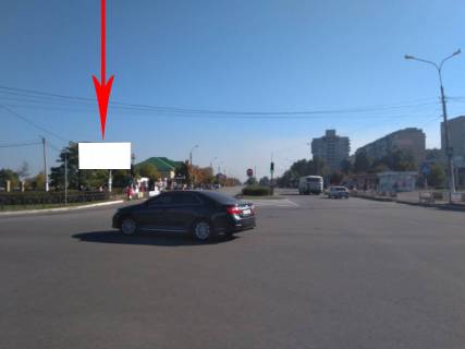 Билборд B в Каменское (Днепродзержинск) дз18Б,просп. Перемоги - просп. Героїв АТО(1), напрямок до Єлизаветівського шосе, біля світлофора фото 1