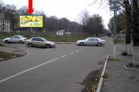 Білборд, Бігборд (Борд)  A у Кам'янське (Дніпродзержинськ), 6х3  просп. Відродження - вул. Республіканська, рух в напрямку центру Фото 1