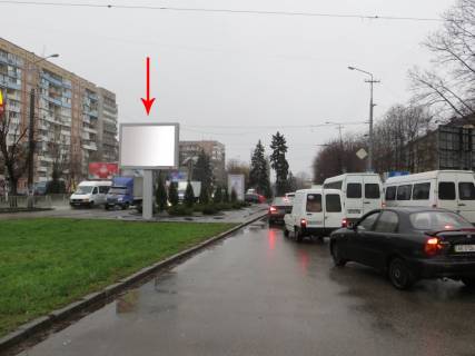 Скролер, Скрол B у Дніпро (Дніпропетровськ) 020Б7,просп. Гагаріна, 175 (на перетині з Запорізьким шосе, навпроти ресторану МАКДОНАЛДС), з'їзд з кола в напрямку центру - 283065 Фото 1