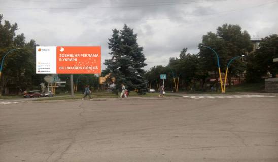 Билборд A в Каменское (Днепродзержинск), 6х3  просп. Свободи в районі привокзальної площі, навпроти "Аптеки №63", напрямок від залізничного вокзалу фото 1