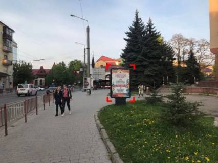 Ситилайт A в Львове вул. Дністровська, 36 фото 1