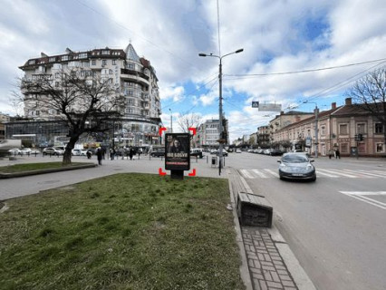 Ситилайт B в Ивано-Франковске вул. Незалежностi, 36, мiсце 2 фото 1