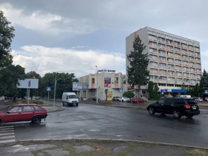 Ситилайт A в Черкассах, 1.2x1.8  ул. Хрещатик / ул. Кирова фото 1