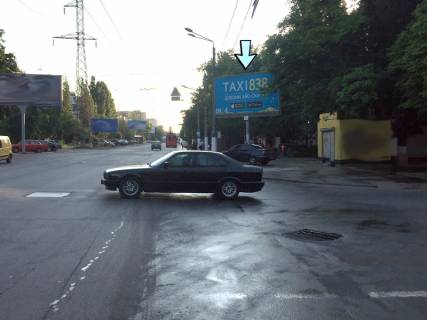 Билборд A в Одессе, 3x6x1  Космонавтов №15 фото 1