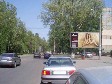 Билборд A в Одессе, 3x6x1  вул.Варнінська (парк Марка Твена (парк Горького),  INTO SANA, р-к Черьомушки) фото 1