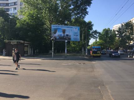 Білборд, Бігборд (Борд)  A у Одесі, 3x6x1  Корольова вул., 17 / Левітана вул. Фото 1