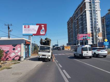 Билборд B в Одессе, 3x6x2  Небесної Сотні - Червоий хутір (у город, Метро, Епіцентр,оптовий) фото 1